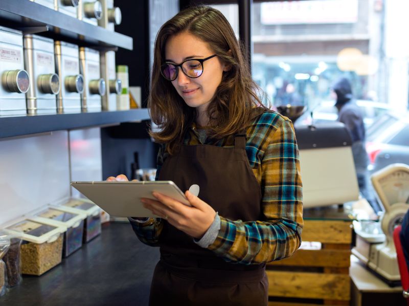 melhor erp para comércio - processos