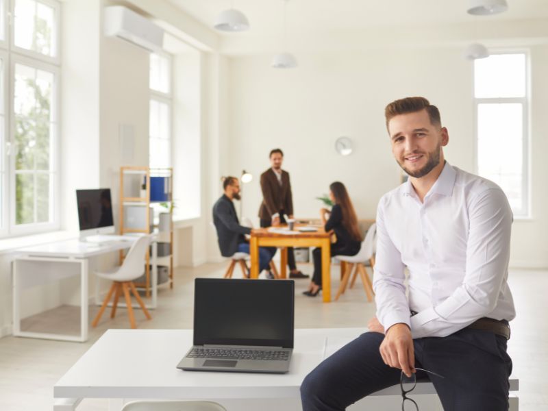 o que é um software de gestão de vendas e relacionamento